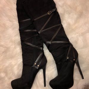 Black Knee Length Boots